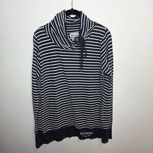 Artisans Sweater Womens Medium‎
